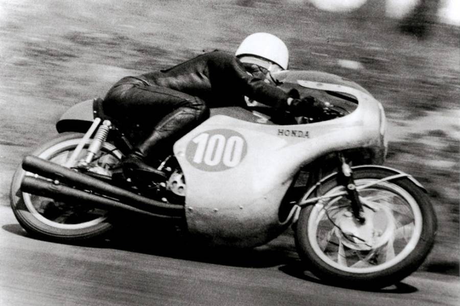 高橋国光氏の逝去に際して | Honda.Racing