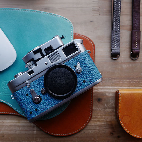 Leica M4 / Real leather skin : LEICA CASES & STRAPS by handcraft