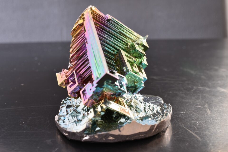 ビスマス結晶オブジェ（小） | iichi 日々の暮らしを心地よくする