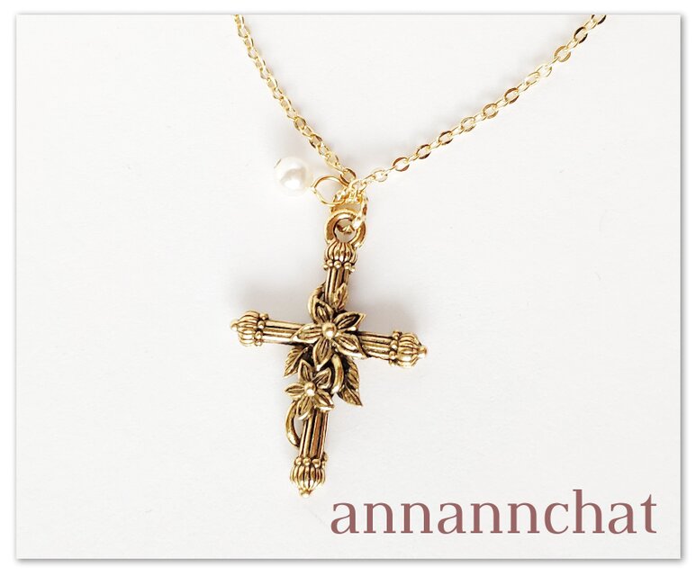 花の絡まる十字架 のネックレス】クロス キリスト イエス | iichi 日々