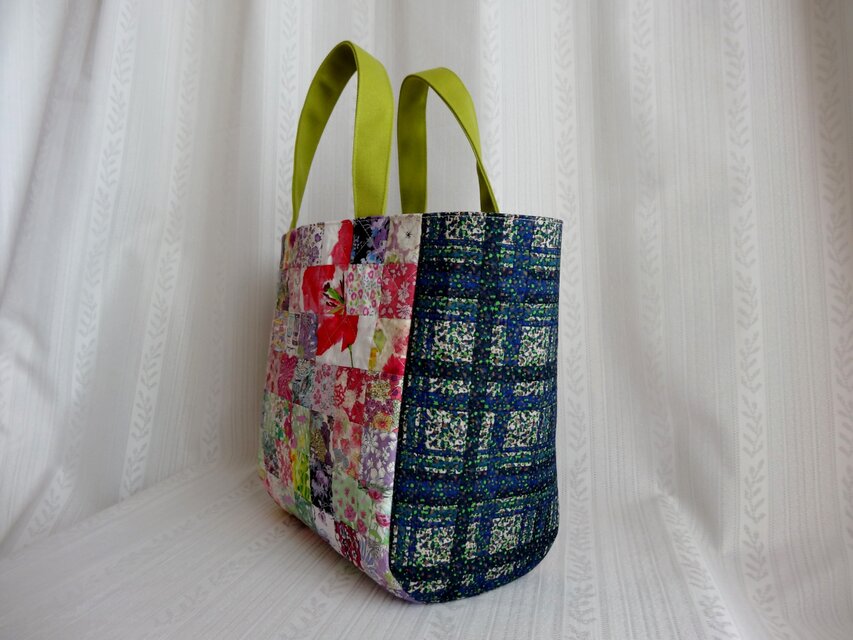 リバティパッチワークトート「HANAYA」 | iichi 日々の暮らしを
