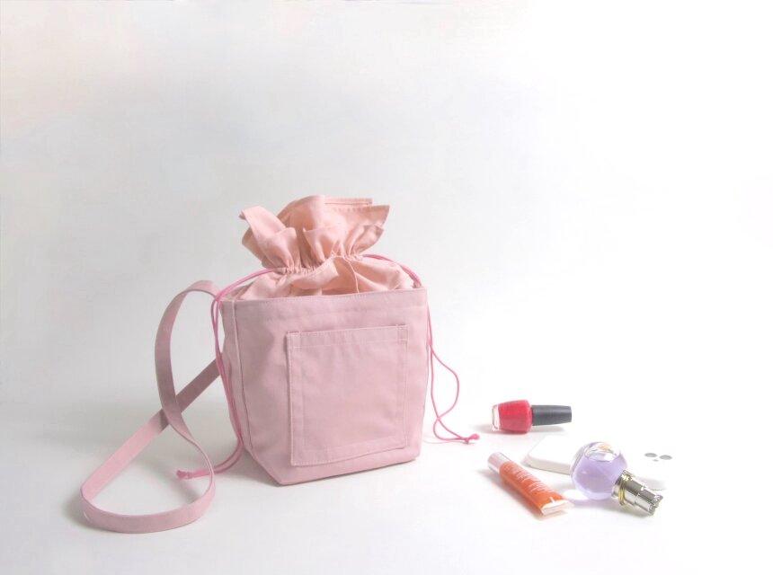 ミニ巾着バッグ☆ ダブルステッチ しかくポケット ショルダーバッグ