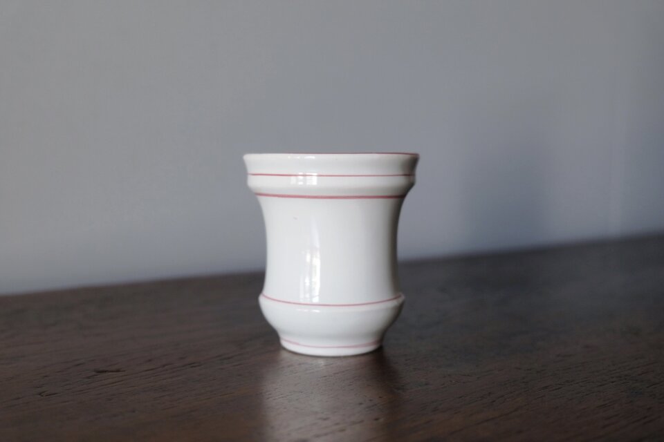 ブリュロ カップ コーヒーカップ 赤線 フランス アンティーク 0501841