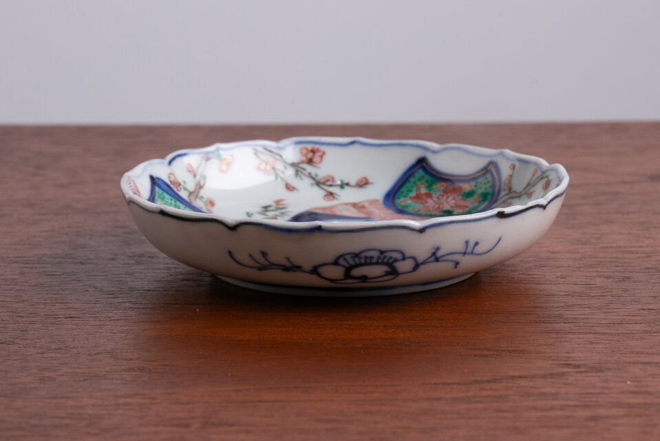 古伊万里 染錦 竹梅花文 四寸皿 明治時代 E031B | iichi 日々の暮らし