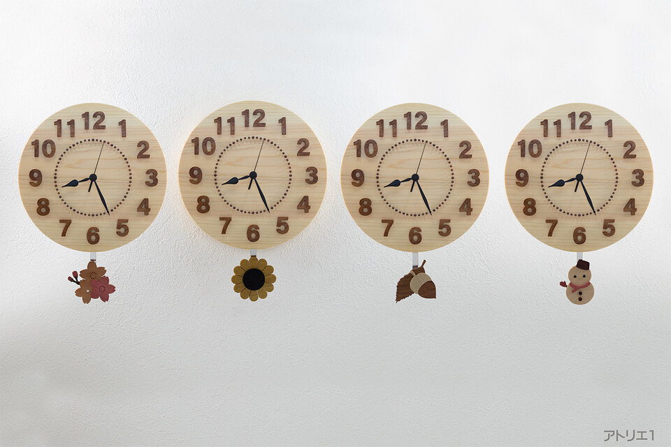 四季を楽しむ檜の振り子時計 | iichi 日々の暮らしを心地よくする