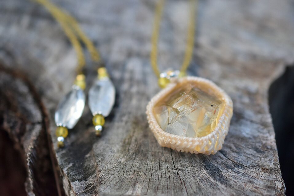 ☆シトリン原石 マクラメネックレス1238 | iichi 日々の暮らしを