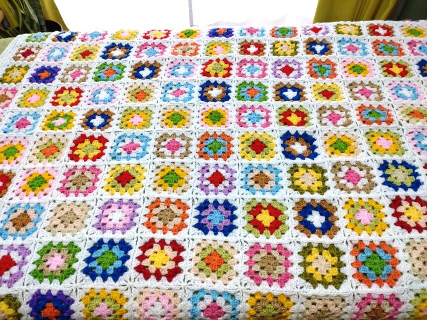 モチーフ編み 大判 マルチカバ ー ブランケット グラニースクエア