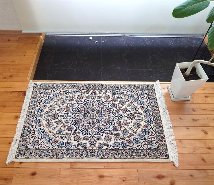 2/10迄iichi限定超目玉】ペルシャ絨毯 ナイン産 ノーラ 玄関マット