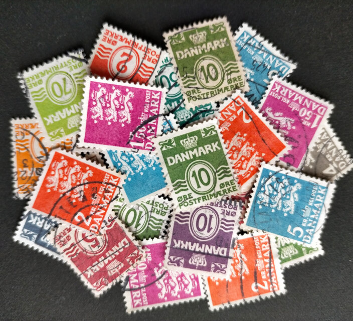 デンマーク古切手（国章）12枚【Denmark】DA-STE143 | iichi 日々の