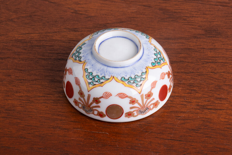 古伊万里 染錦 赤玉瓔珞文 向付 明治時代 E119B | iichi 日々の暮らし