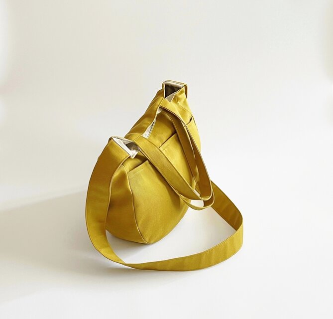 肩掛け】2WAYショルダーバッグ ラウンド型 マスタードイエロー 外