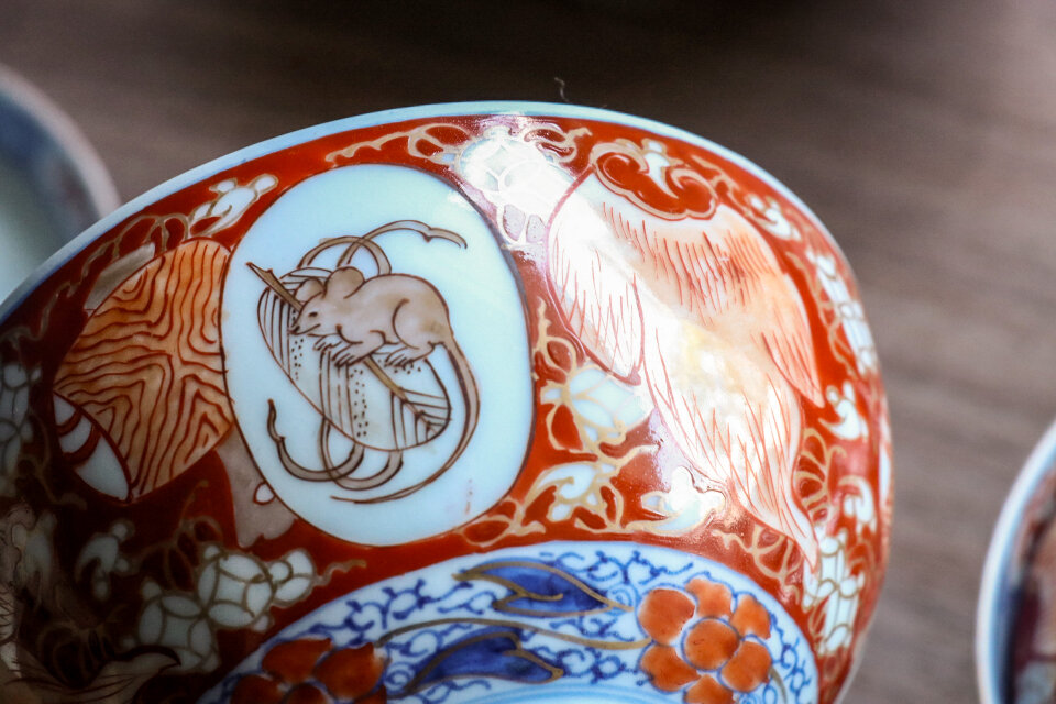 古伊万里 染錦小槌鼠文蓋茶碗 明治時代 E680B | iichi 日々の暮らしを