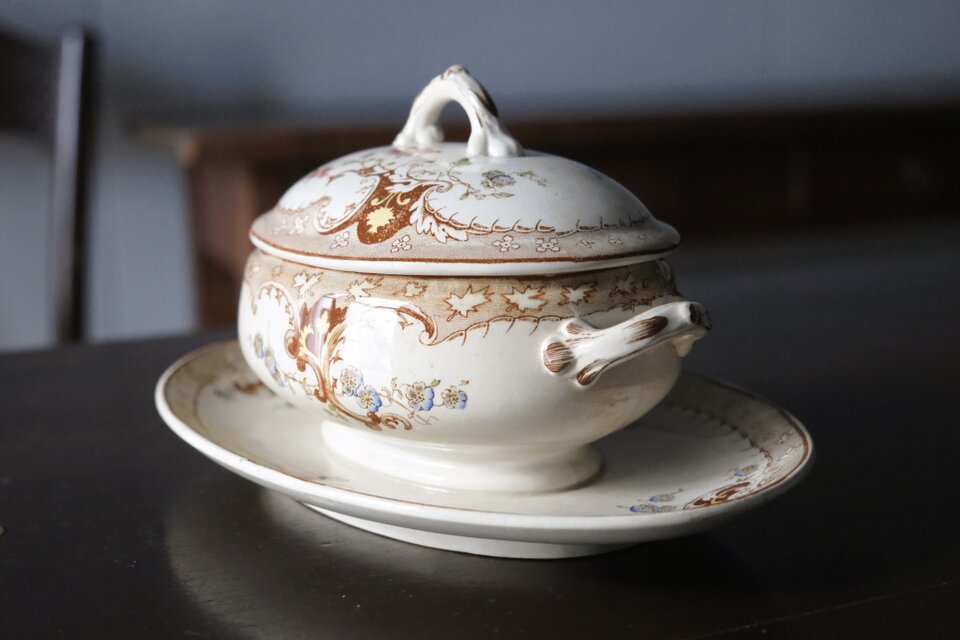 クレイユモントロー クレイユエモントロー alexandra ソーシエール