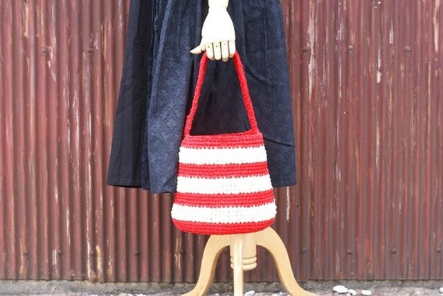 裂き編みバッグ（ワンハンドル、バケツ型） | iichi 日々の暮らしを