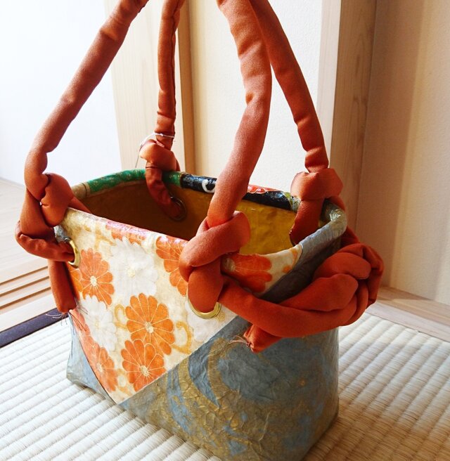 一閑張りバッグ “美しい花模様” | iichi 日々の暮らしを心地よくする