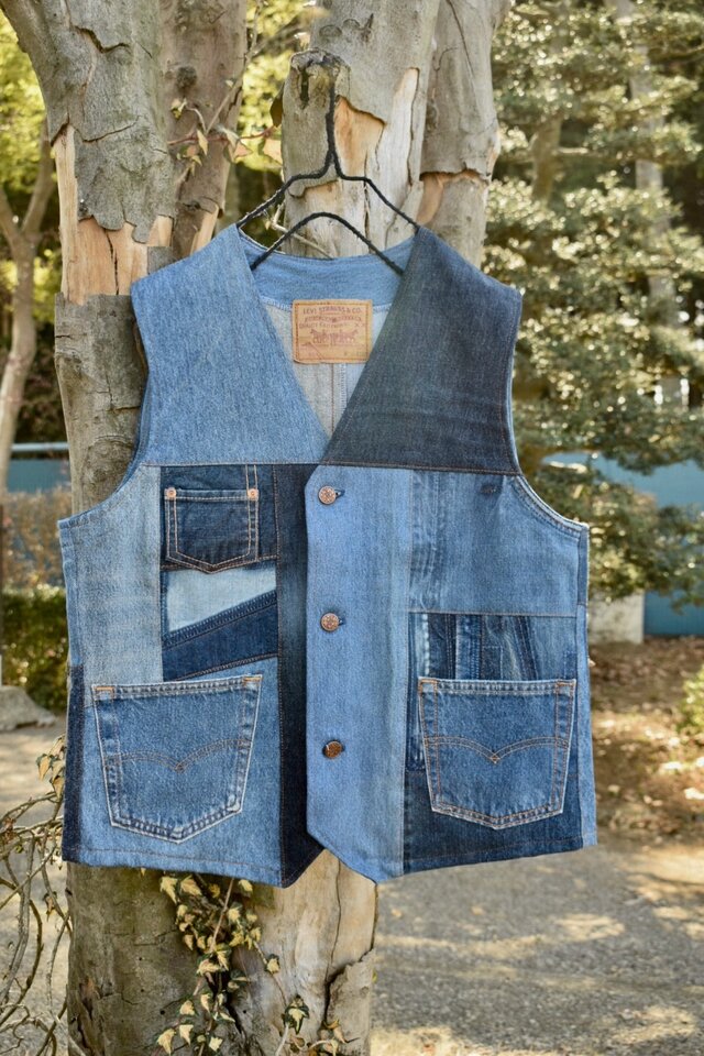 デニムハンドワークパッチベスト Vネック | iichi 日々の暮らしを