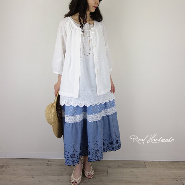 予約販売]Wガーゼとワッシャー刺繍ループボタン羽織りブラウス | iichi