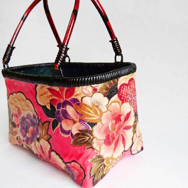 一閑張りバッグ 『華と猫』なか袋無し | iichi 日々の暮らしを心地よく