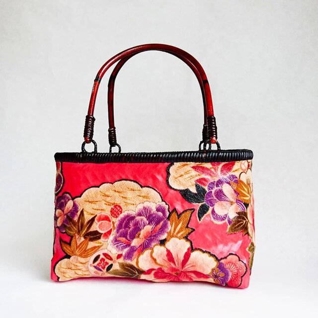 一閑張りバッグ 『華と猫』なか袋無し | iichi 日々の暮らしを心地よく