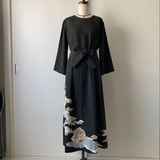 着物リメイクワンピース 留袖ロング | iichi 日々の暮らしを心地よく