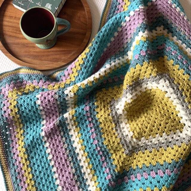 モチーフ編み 大判 マルチカバ ー ブランケット グラニースクエア