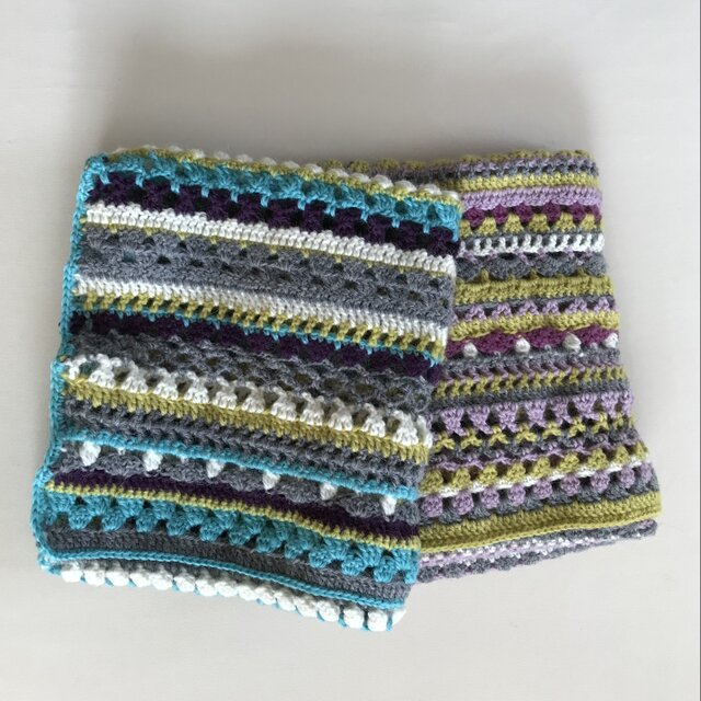 スパイシーブランケット ウール かぎ針編みのミニブランケット（マルチ