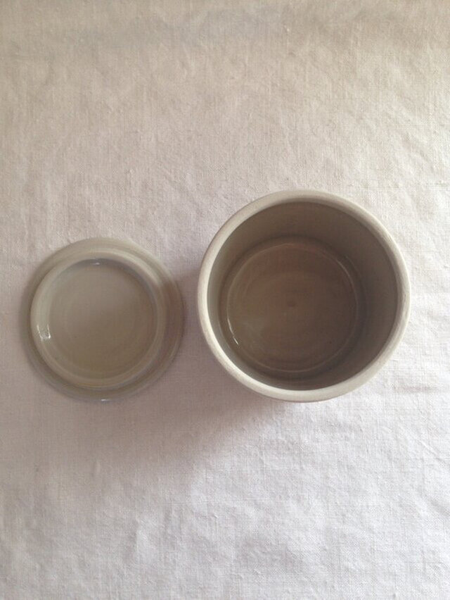 筒型キャニスター(白磁) | iichi 日々の暮らしを心地よくする