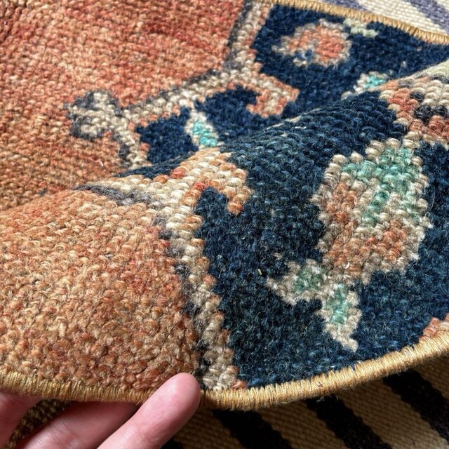 猫ラグ 40×50 夕焼けオレンジ ネイビー トルコヴィンテージラグ