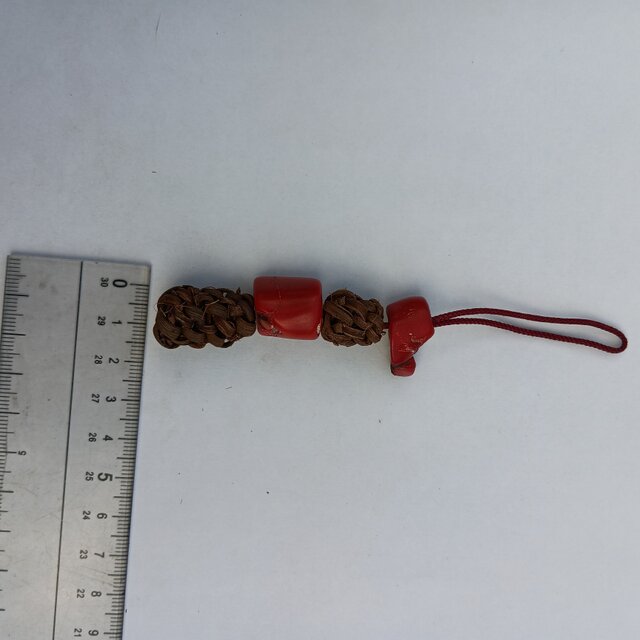 山葡萄の蔓と山珊瑚のチャーム⑤20240707－⑤ | iichi 日々の暮らしを