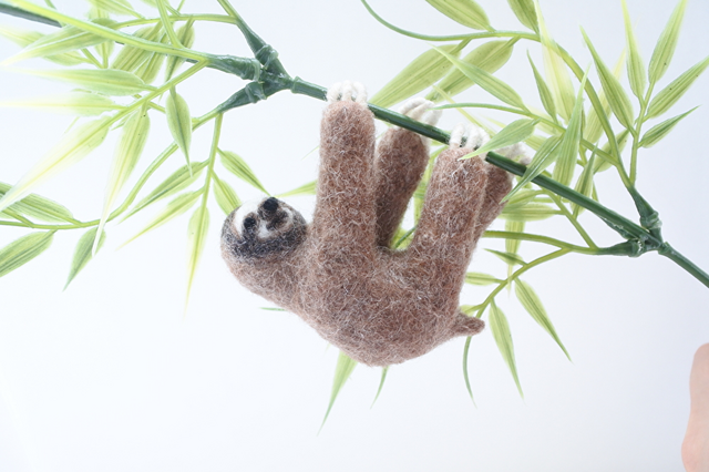 ナマケモノ | iichi 日々の暮らしを心地よくするハンドメイドや