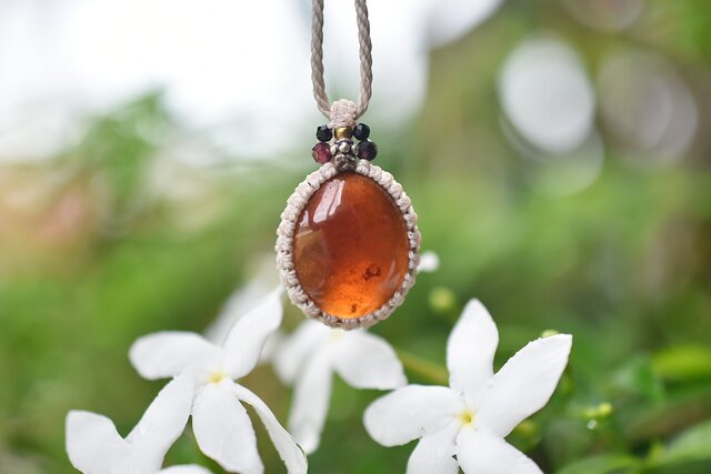 魅惑の紅☆ヘソナイトガーネット☆マクラメネックレス1218 | iichi