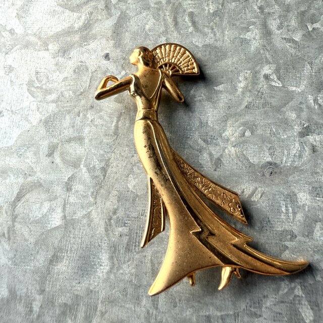 SCJ2-【 JJ 】ヴィンテージブローチ U.S.A. 1990's Gold Tone Lady Fan