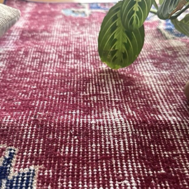 52×96 エンジ色 ボタニカル 擦れシャビー トルコヴィンテージラグ