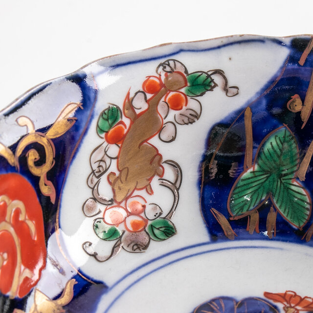 古伊万里 染錦草花文 鉢 F068B | iichi 日々の暮らしを心地よくする