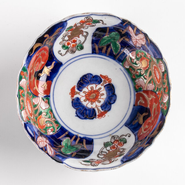 古伊万里 染錦草花文 鉢 F068B | iichi 日々の暮らしを心地よくする