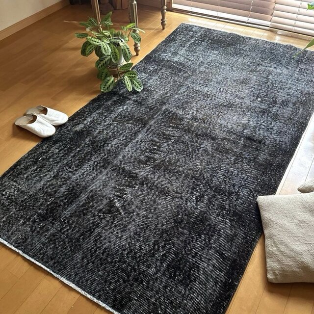 111-113×208 ブラックオーバーダイ こげ茶 トルコヴィンテージラグ