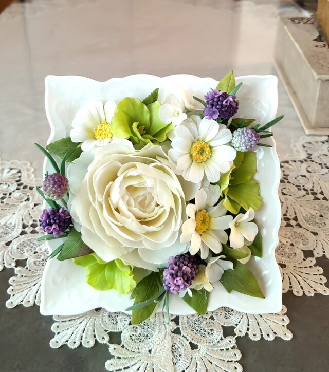 ☆クレイフラワー作品（爽やかな彩り♡）☆ | iichi 日々の暮らしを