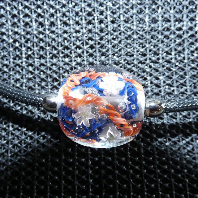 とんぼ玉、百合とアゲハ蝶NO.1（ガラス、とんぼ玉、伝統工芸、一点物