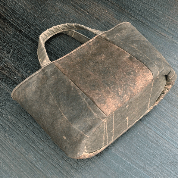 柿渋染め帆布ふっくらバッグ24054 | iichi 日々の暮らしを心地よくする