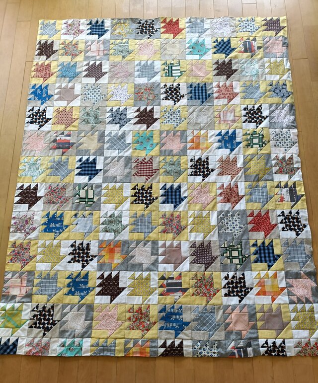 パッチワークベッドカバー | iichi 日々の暮らしを心地よくする