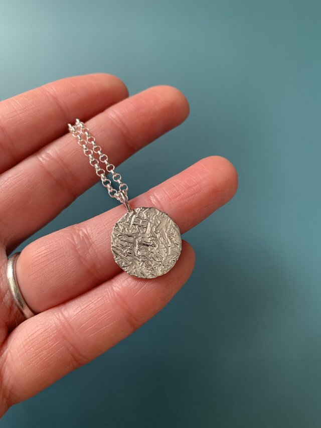 momento】シルバー うちの子といつも一緒にいられる 刻印ネックレス-L