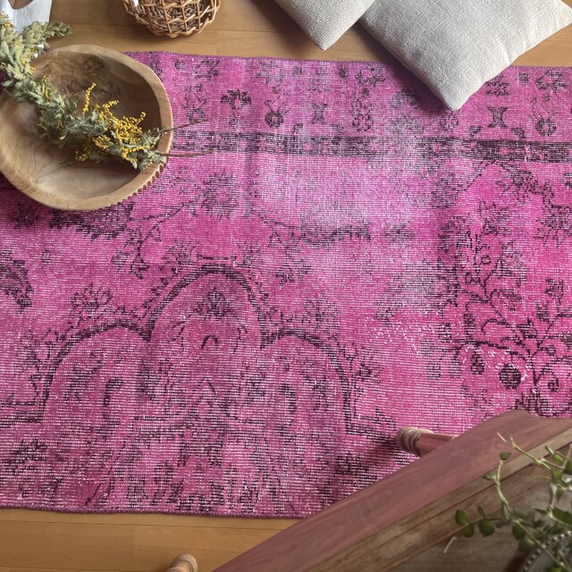 90×183 ピンクオーバーダイ ボタニカル トルコヴィンテージラグ