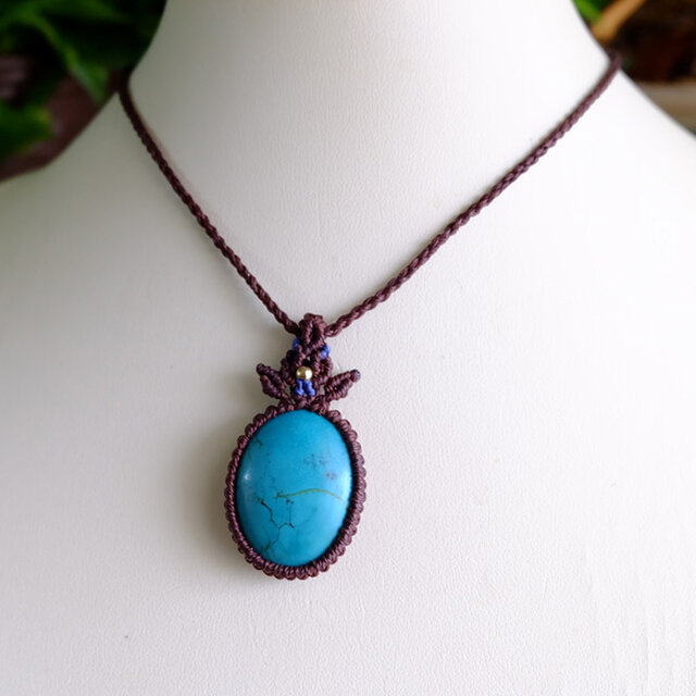 チベット産ターコイズ マクラメ編みペンダントネックレス 誕生日