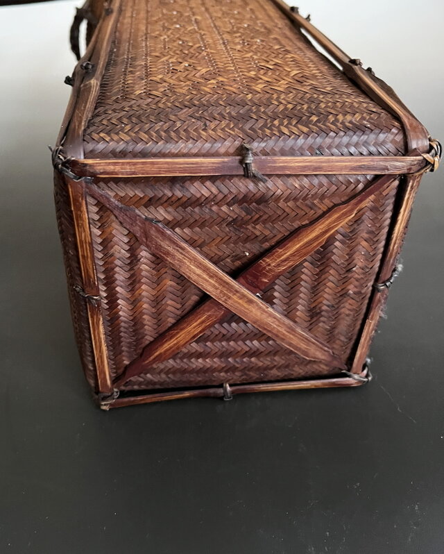 竹籠 花入れ 工芸品 茶道具 高さ63cm yk275 | iichi 日々の暮らしを