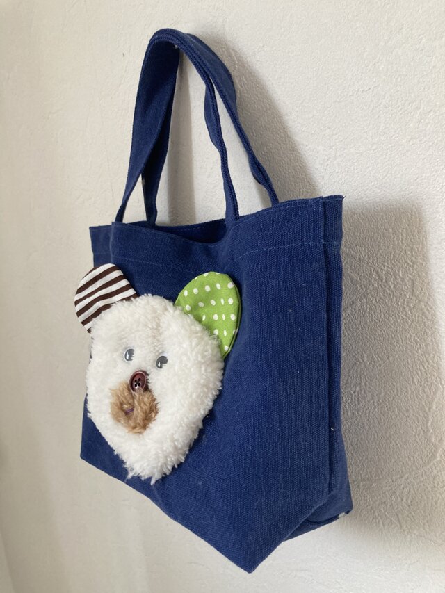 しろくまのトートバッグ | iichi 日々の暮らしを心地よくする