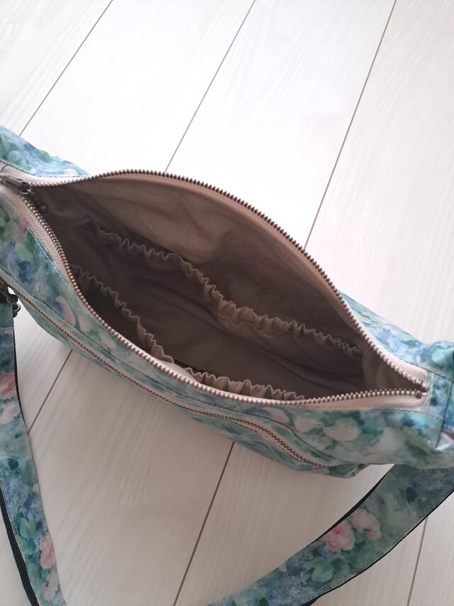 受注製作♪ リバティ ハムステッドサマーグリーン ファスナーポケット