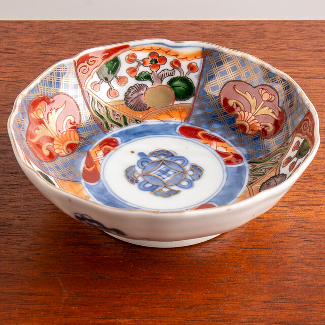 古伊万里 染錦草花文 なます皿 明治時代 E1220F | iichi 日々の暮らし