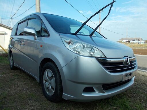 ステップワゴン RG1 6万㌔台 バン 4ナンバー予備険付は20万円 両電