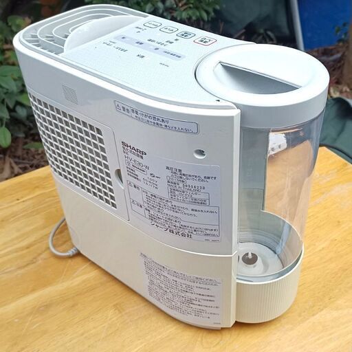 ☆お届け可！☆SHARP 気化式加湿器 HV-E30-W (くまじん堂) おもちゃの