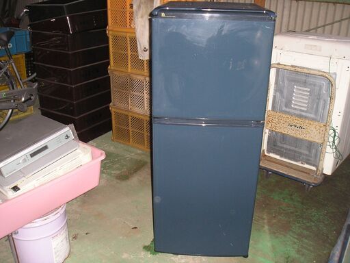 SANYO ◇SR-13M ◇130L【保管倉庫】 (cuilin1124) 柚木のキッチン